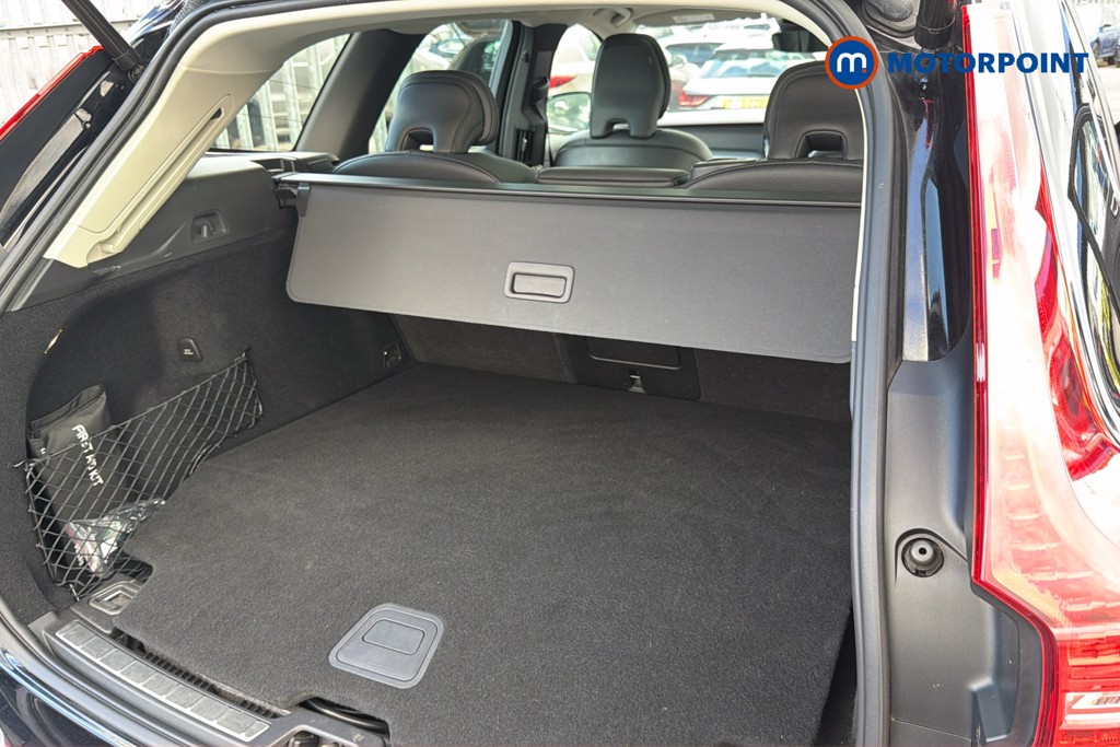 Volvo Xc60 Inscription Expression Automatic Petrol Plug-In Hybrid SUV - Stock Number (1635444) - 33rd supplementary image