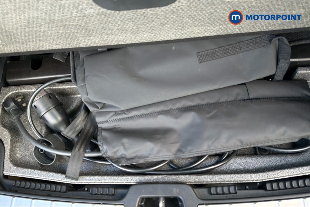 Volvo Xc60 Inscription Expression Automatic Petrol Plug-In Hybrid SUV - Stock Number (1635444) - 34th supplementary image