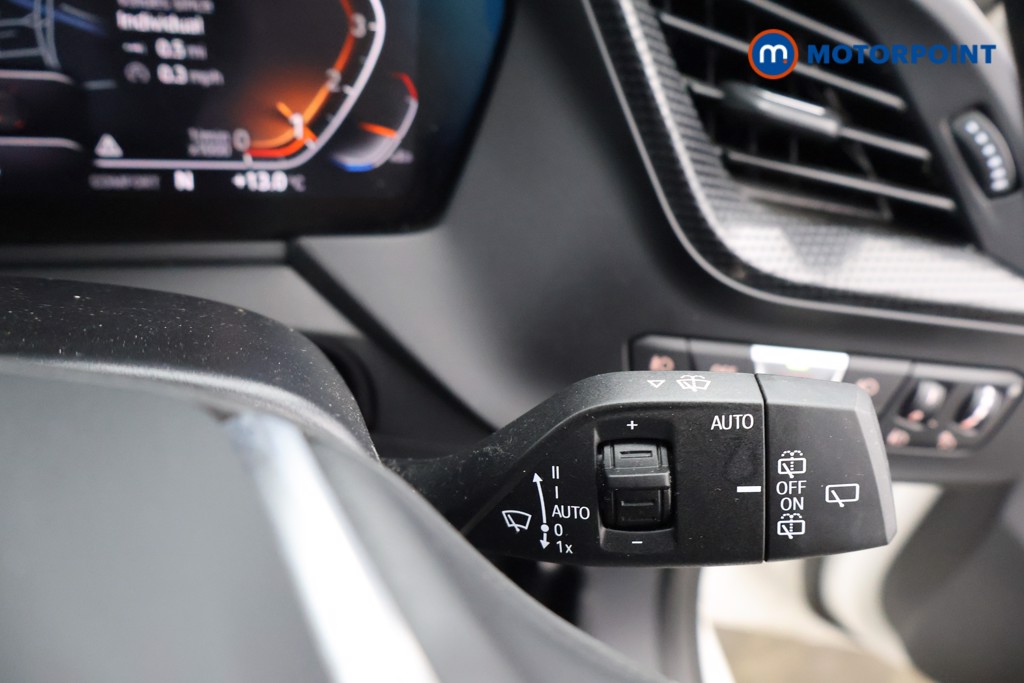 BMW 1 Series Sport Manual Petrol Hatchback - Stock Number (1636618) - 6th supplementary image