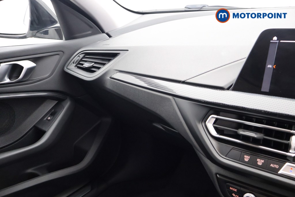 BMW 1 Series Sport Manual Petrol Hatchback - Stock Number (1636618) - 9th supplementary image