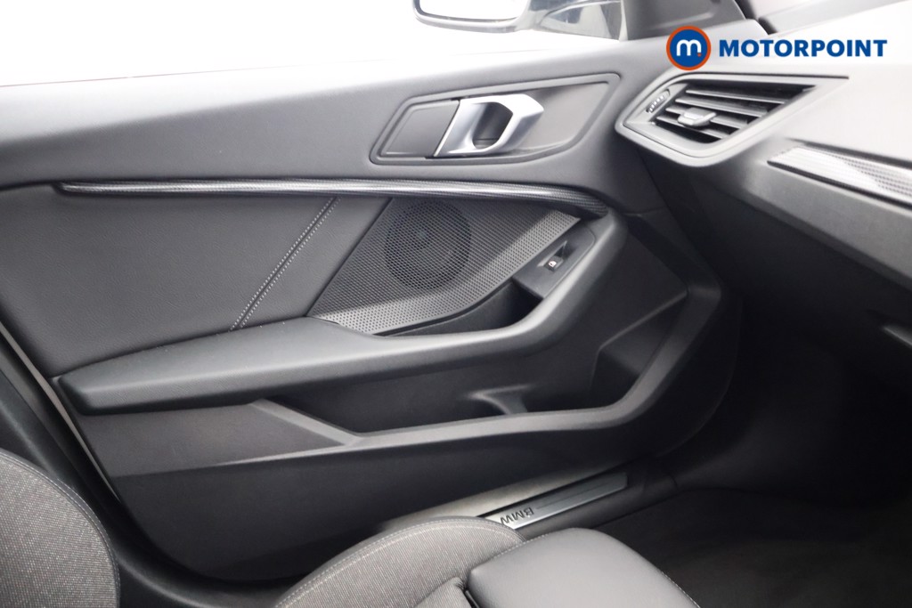 BMW 1 Series Sport Manual Petrol Hatchback - Stock Number (1636618) - 10th supplementary image