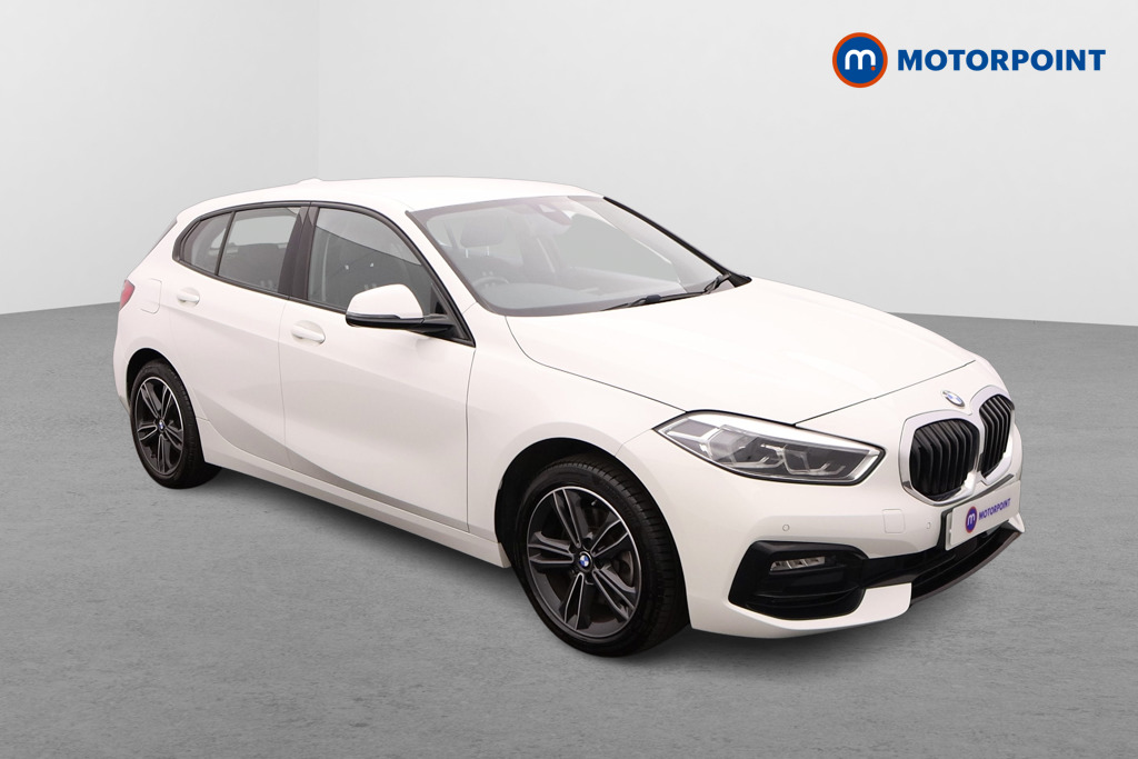 BMW 1 Series Sport Manual Petrol Hatchback - Stock Number (1636618) - Drivers side front corner