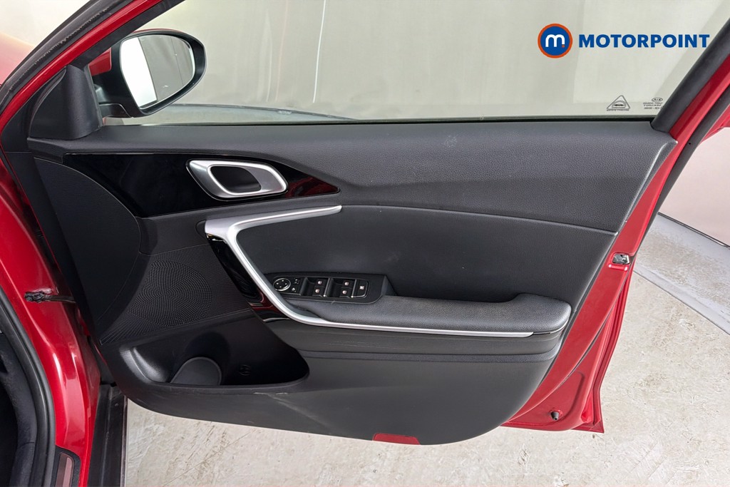 KIA Xceed 3 Automatic Petrol Plug-In Hybrid Hatchback - Stock Number (1637001) - 19th supplementary image