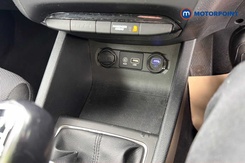 Hyundai I20 SE Manual Petrol Hatchback - Stock Number (1637204) - 17th supplementary image