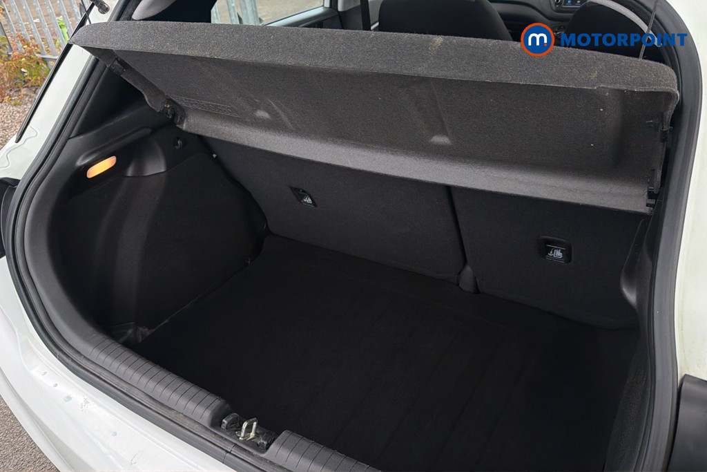 Hyundai I20 SE Manual Petrol Hatchback - Stock Number (1637204) - 33rd supplementary image