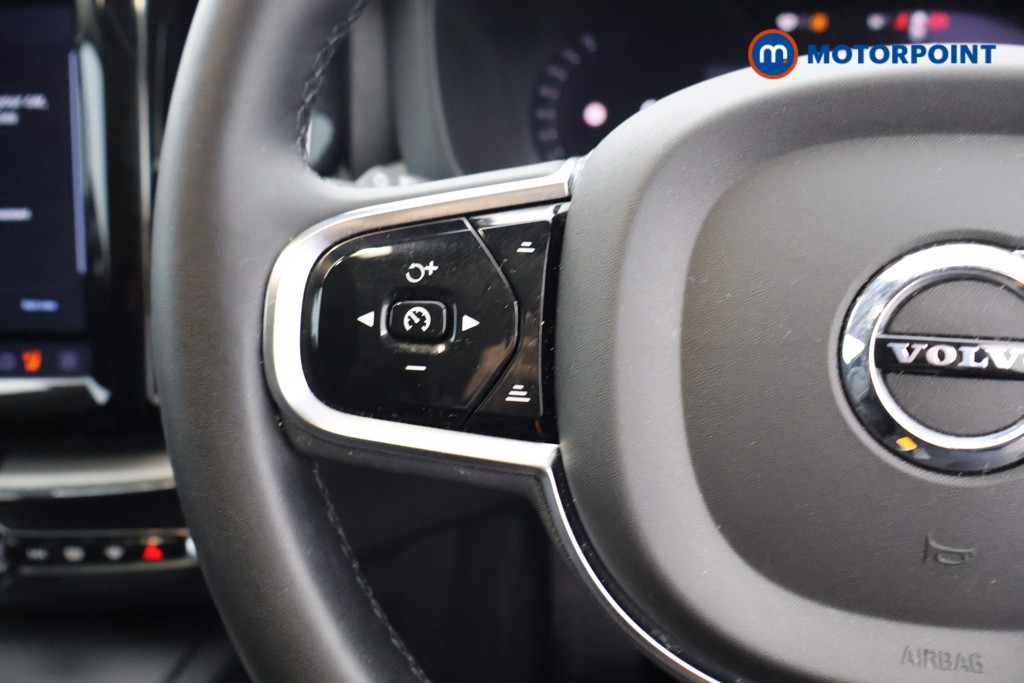 Volvo Xc60 Plus Automatic Petrol Plug-In Hybrid SUV - Stock Number (1637771) - 2nd supplementary image
