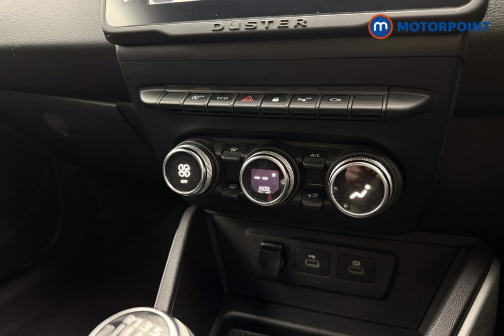 Dacia Duster Prestige Manual Petrol SUV - Stock Number (1638517) - 15th supplementary image
