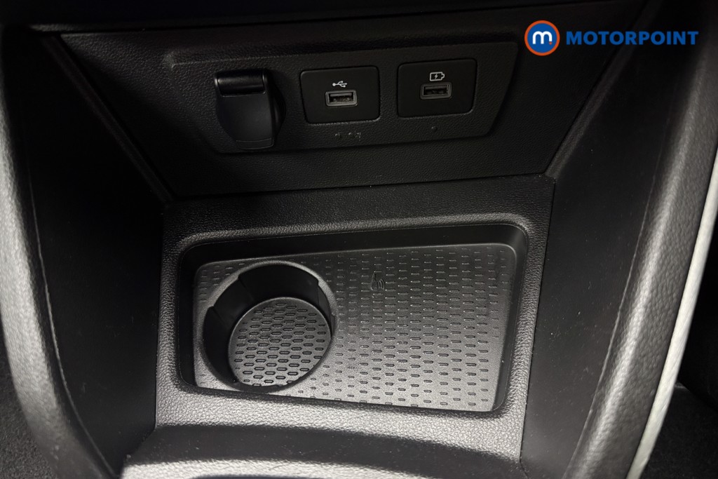 Dacia Duster Prestige Manual Petrol SUV - Stock Number (1638517) - 17th supplementary image