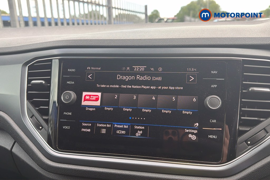 Volkswagen T-Roc R-Line Manual Petrol Convertible - Stock Number (1638723) - 9th supplementary image