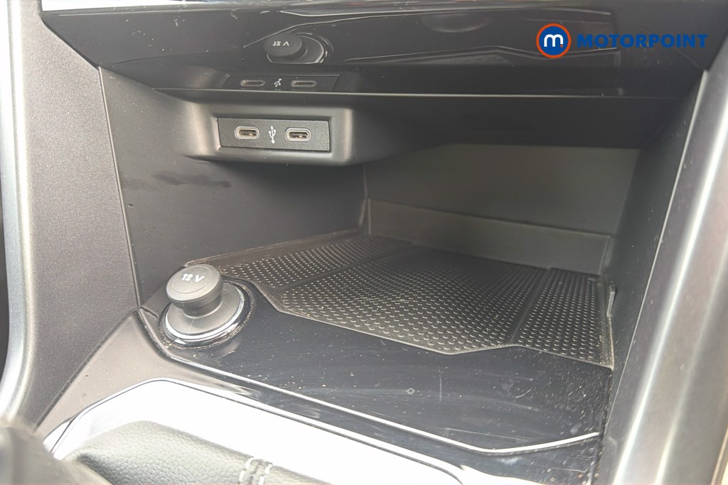 Volkswagen T-Roc R-Line Manual Petrol Convertible - Stock Number (1638723) - 17th supplementary image