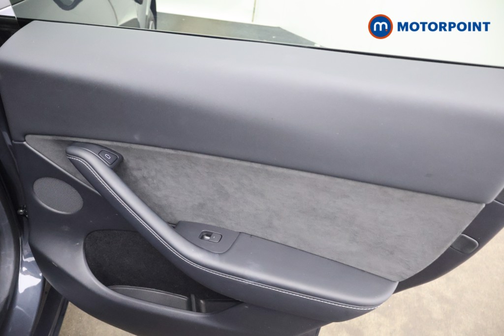 Tesla Model Y Rwd 5Dr Auto Automatic Electric SUV - Stock Number (1638889) - 16th supplementary image