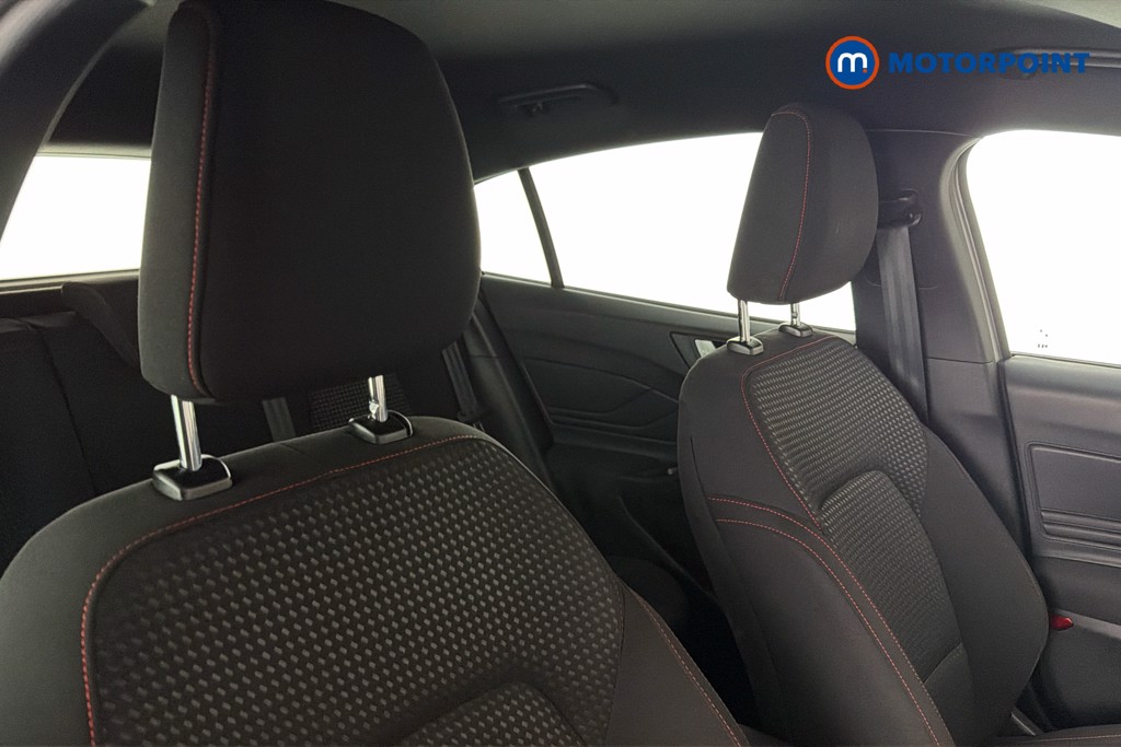 Ford Focus St-Line Manual Petrol Hatchback - Stock Number (1639006) - 23rd supplementary image
