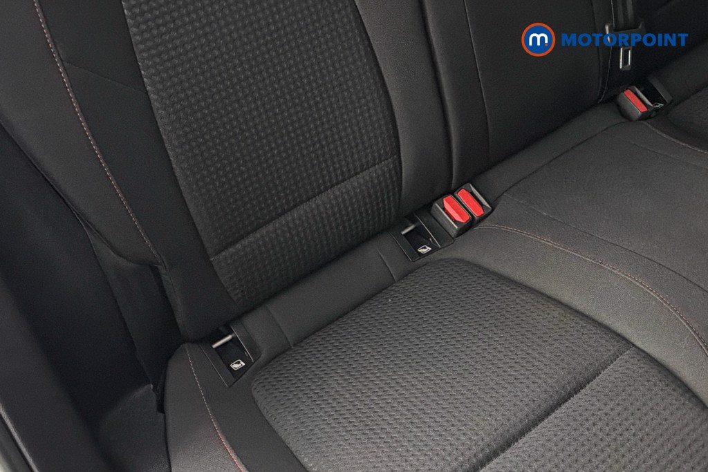 Ford Focus St-Line Manual Petrol Hatchback - Stock Number (1639006) - 29th supplementary image