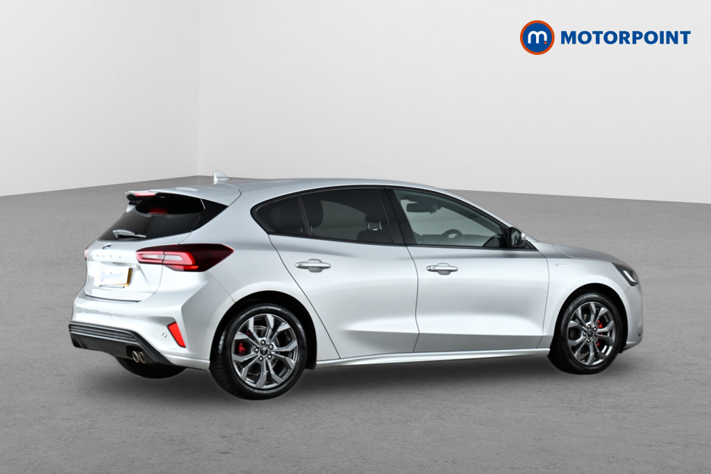 Ford Focus St-Line Manual Petrol Hatchback - Stock Number (1639006) - Drivers side rear corner