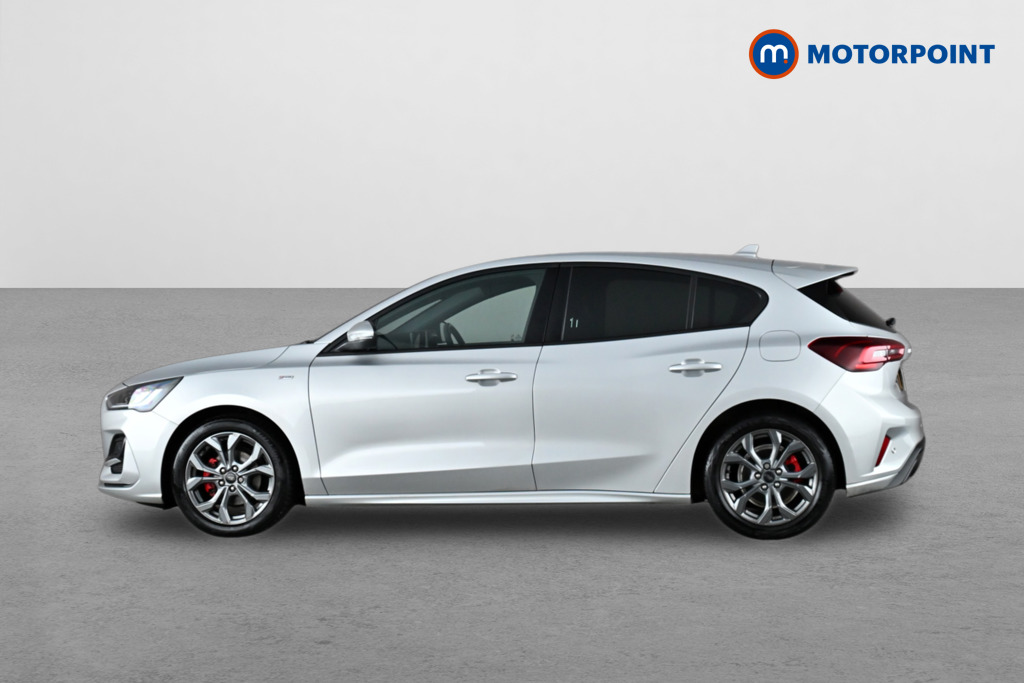 Ford Focus St-Line Manual Petrol Hatchback - Stock Number (1639006) - Passenger side