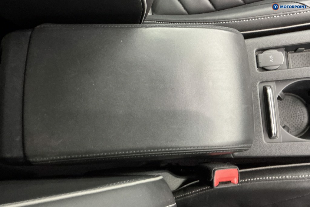 Volkswagen Arteon Elegance Automatic Petrol Hatchback - Stock Number (1639163) - 13th supplementary image