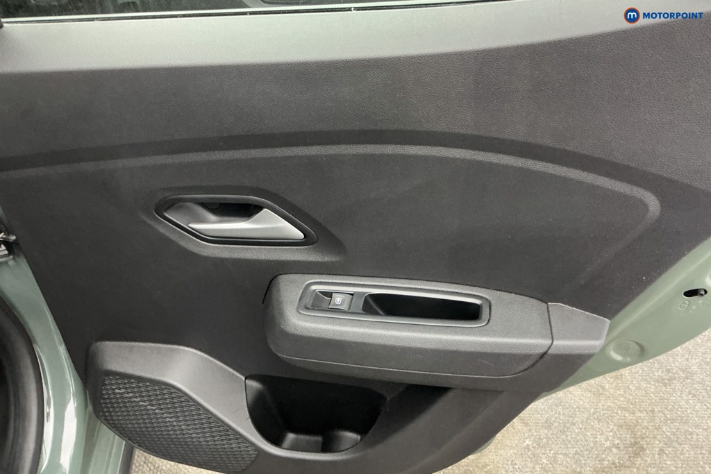 Dacia Sandero Stepway Expression Manual Petrol Hatchback - Stock Number (1639462) - 26th supplementary image