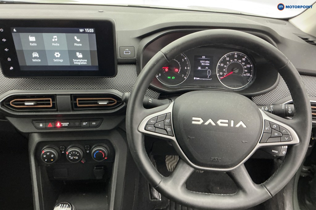 Dacia Sandero Stepway Expression Manual Petrol Hatchback - Stock Number (1639462) - 1st supplementary image