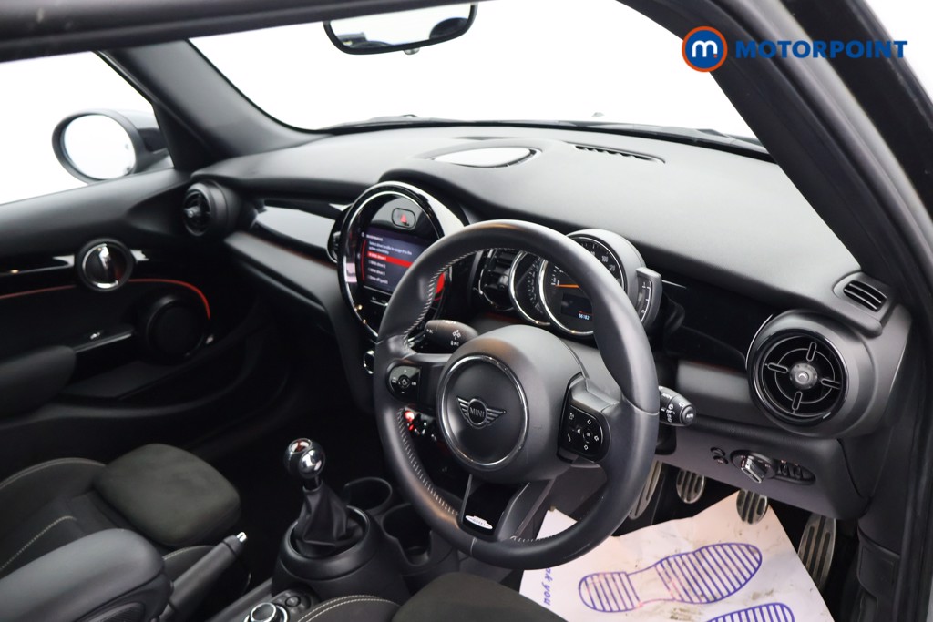 Mini Hatchback Cooper Sport Manual Petrol Hatchback - Stock Number (1639517) - 12th supplementary image