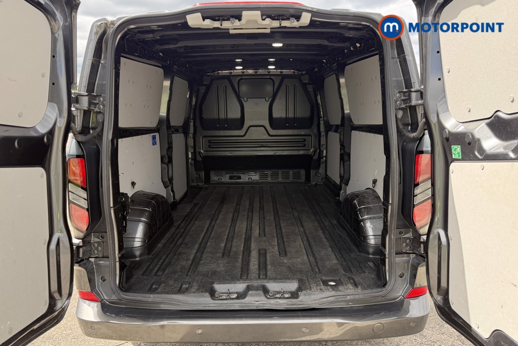 Ford Transit Custom Limited Automatic Diesel Panel Van - Stock Number (1640022) - 4th supplementary image