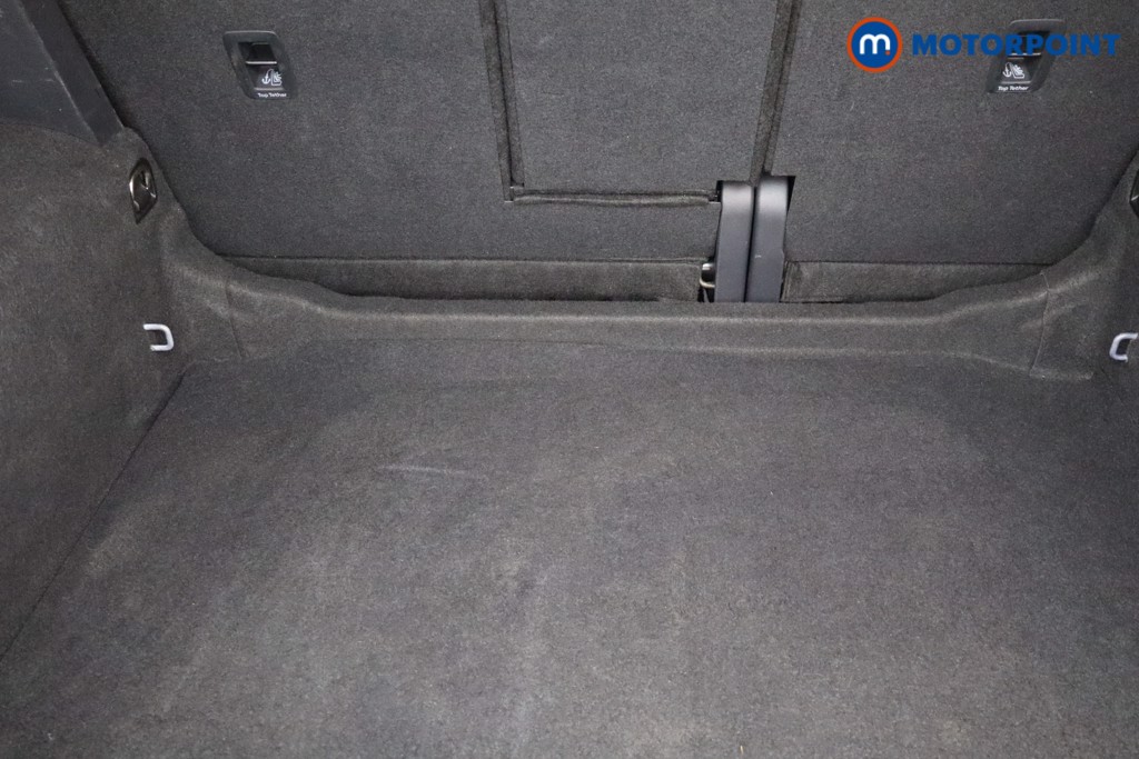 Volkswagen Tiguan Life Manual Petrol SUV - Stock Number (1640135) - 5th supplementary image