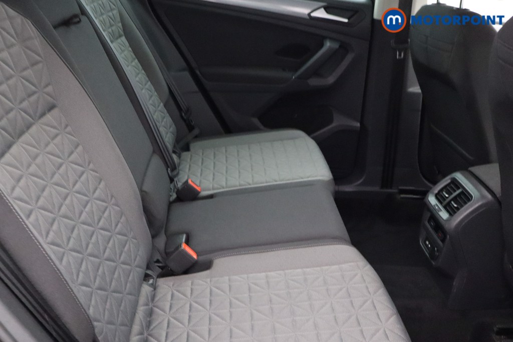 Volkswagen Tiguan Life Manual Petrol SUV - Stock Number (1640135) - 7th supplementary image