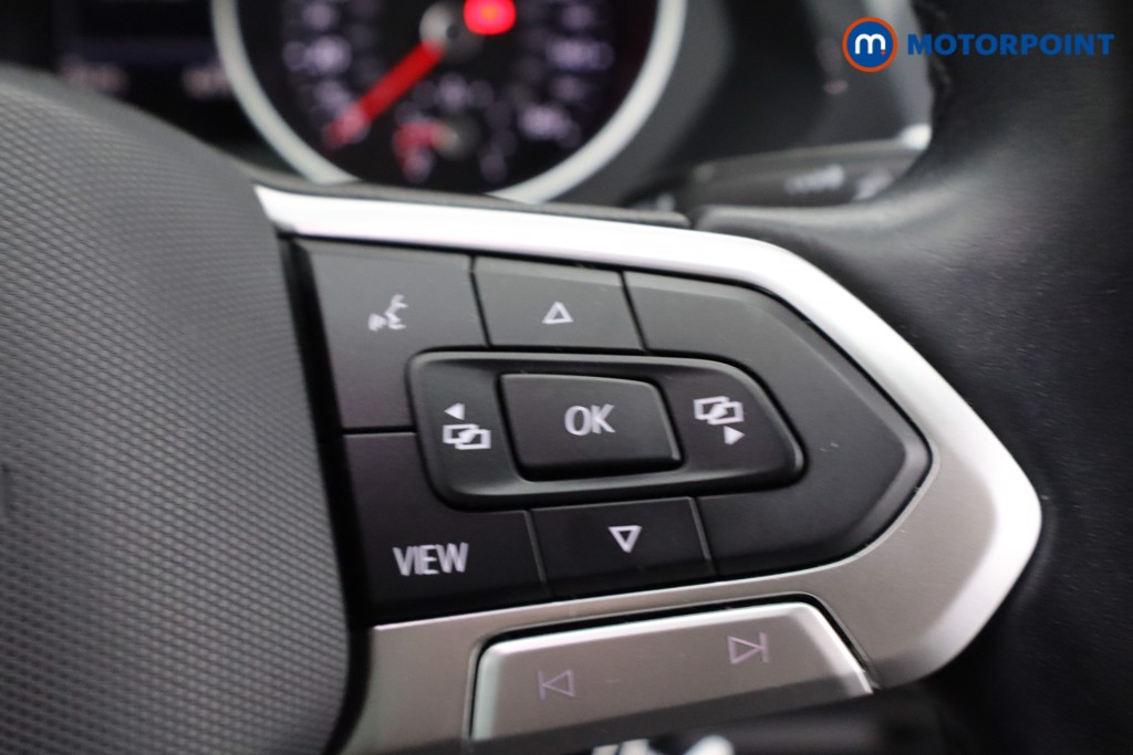 Volkswagen Tiguan Life Manual Petrol SUV - Stock Number (1640135) - 14th supplementary image