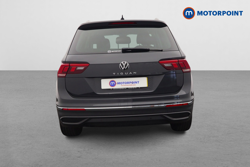 Volkswagen Tiguan Life Manual Petrol SUV - Stock Number (1640135) - Rear bumper