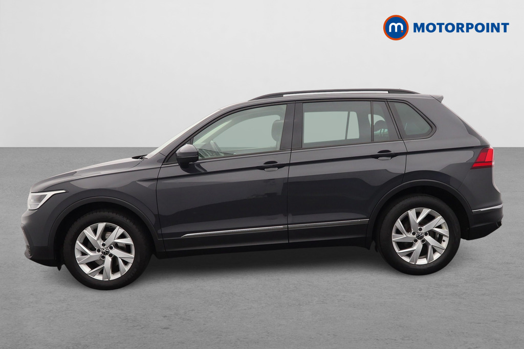 Volkswagen Tiguan Life Manual Petrol SUV - Stock Number (1640135) - Passenger side