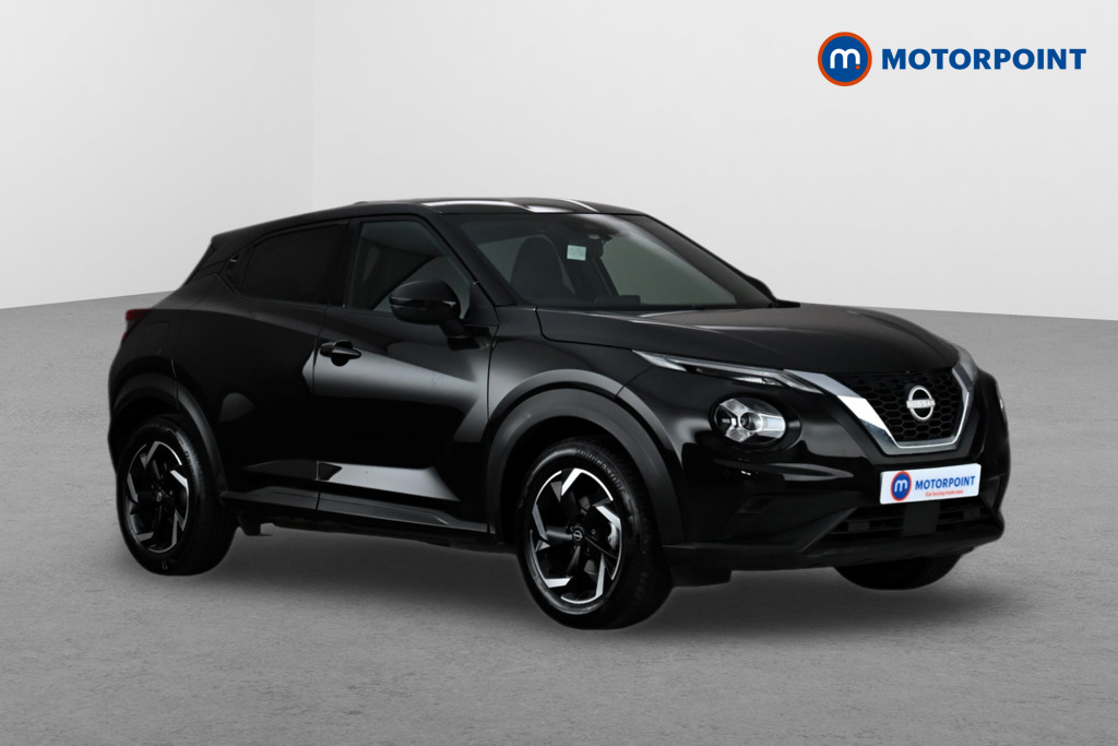 Nissan Juke N-Connecta Manual Petrol SUV - Stock Number (1640232) - Drivers side front corner