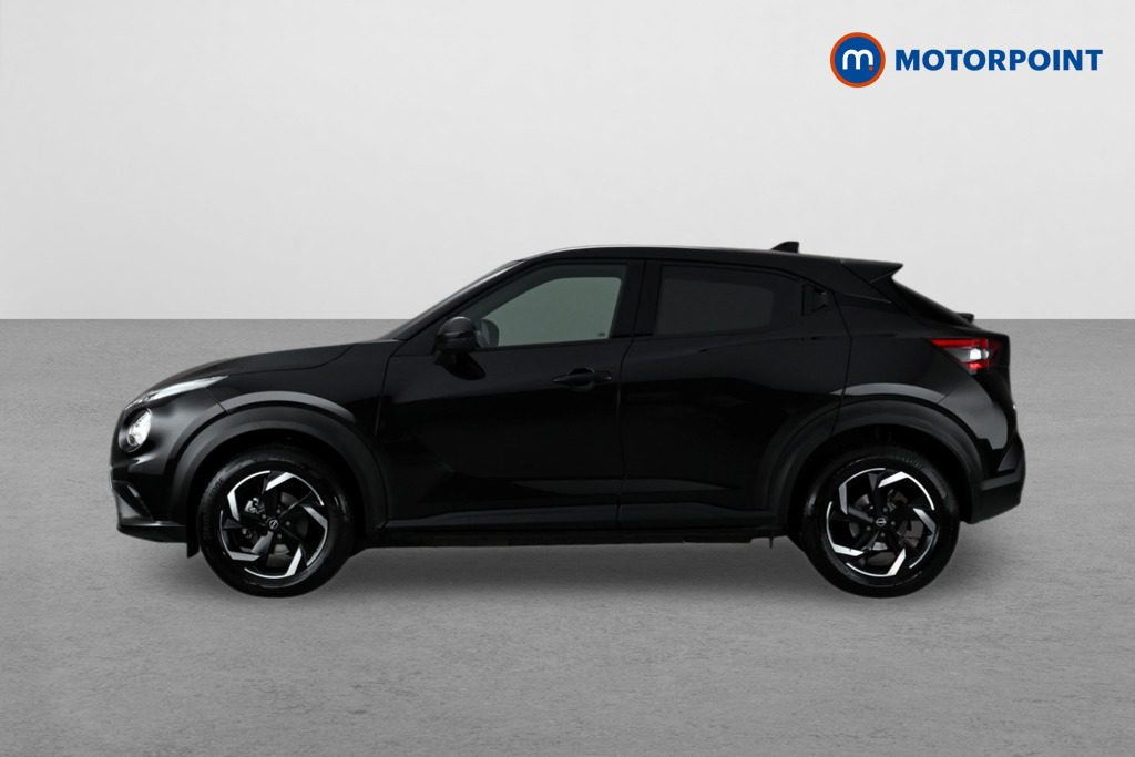 Nissan Juke N-Connecta Manual Petrol SUV - Stock Number (1640232) - Passenger side