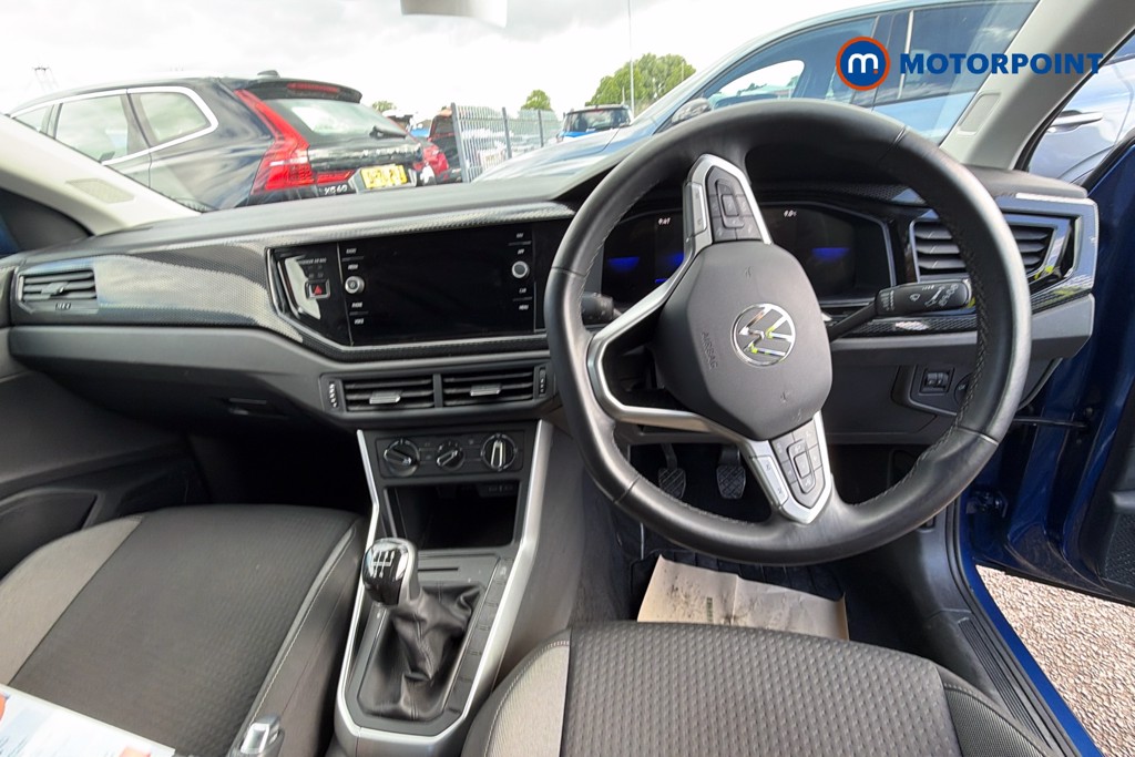 Volkswagen Polo Life Manual Petrol Hatchback - Stock Number (1640280) - 2nd supplementary image