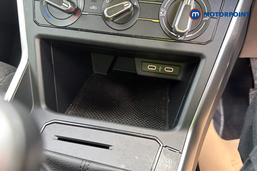 Volkswagen Polo Life Manual Petrol Hatchback - Stock Number (1640280) - 17th supplementary image