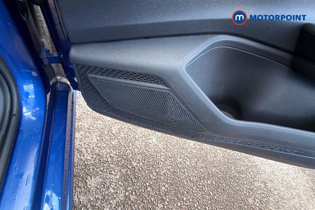 Volkswagen Polo Life Manual Petrol Hatchback - Stock Number (1640280) - 21st supplementary image