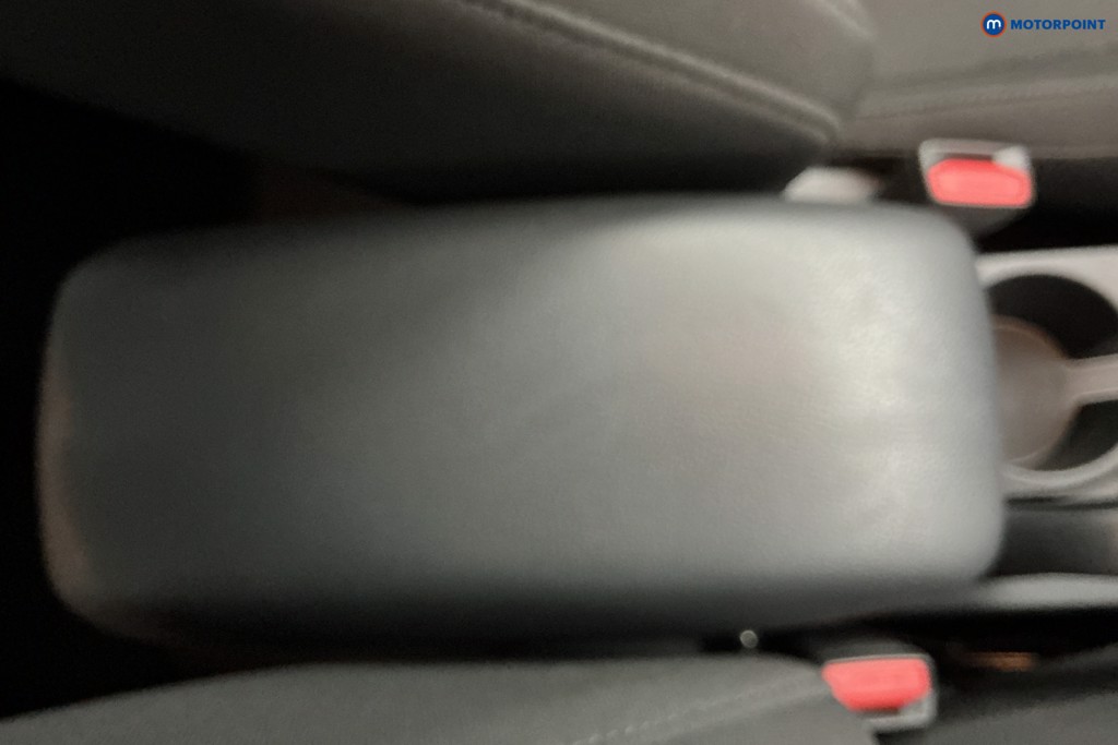 Hyundai I20 Ultimate Manual Petrol Hatchback - Stock Number (1640337) - 13th supplementary image