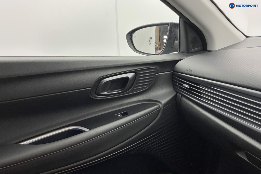 Hyundai I20 Ultimate Manual Petrol Hatchback - Stock Number (1640337) - 19th supplementary image