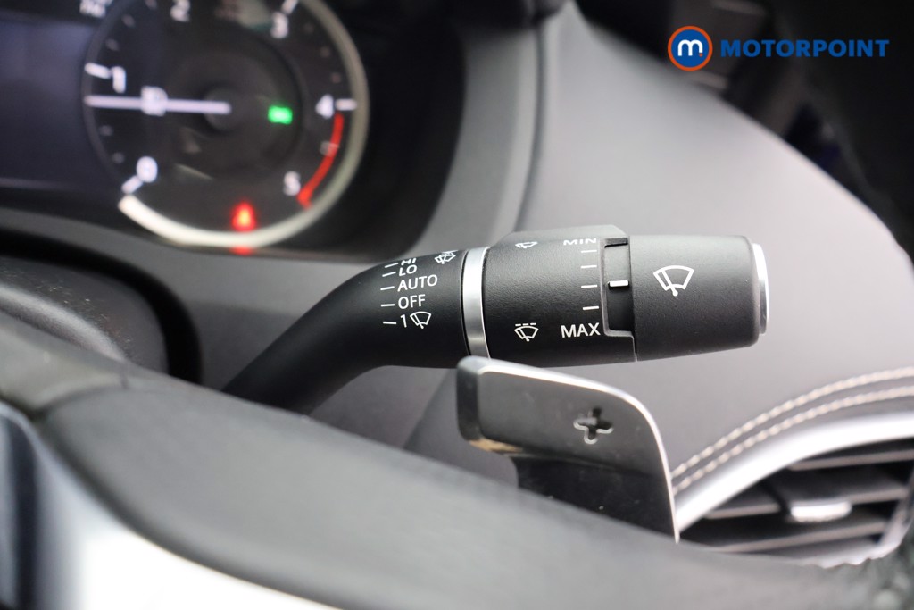 Jaguar XE R-Dynamic Black Automatic Diesel Saloon - Stock Number (1641009) - 6th supplementary image