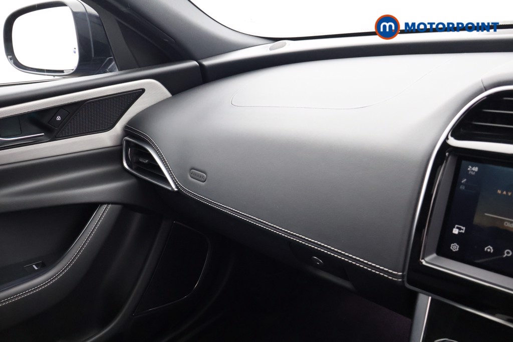 Jaguar XE R-Dynamic Black Automatic Diesel Saloon - Stock Number (1641009) - 9th supplementary image