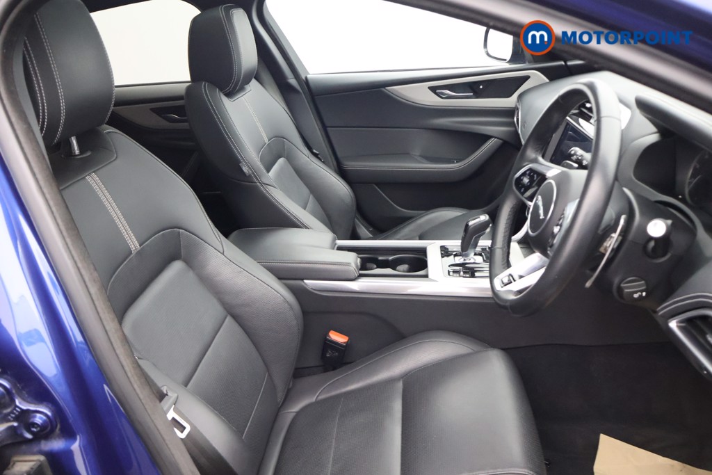 Jaguar XE R-Dynamic Black Automatic Diesel Saloon - Stock Number (1641009) - 13th supplementary image
