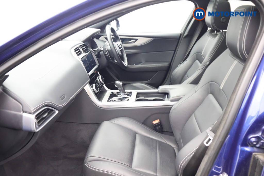 Jaguar XE R-Dynamic Black Automatic Diesel Saloon - Stock Number (1641009) - 18th supplementary image
