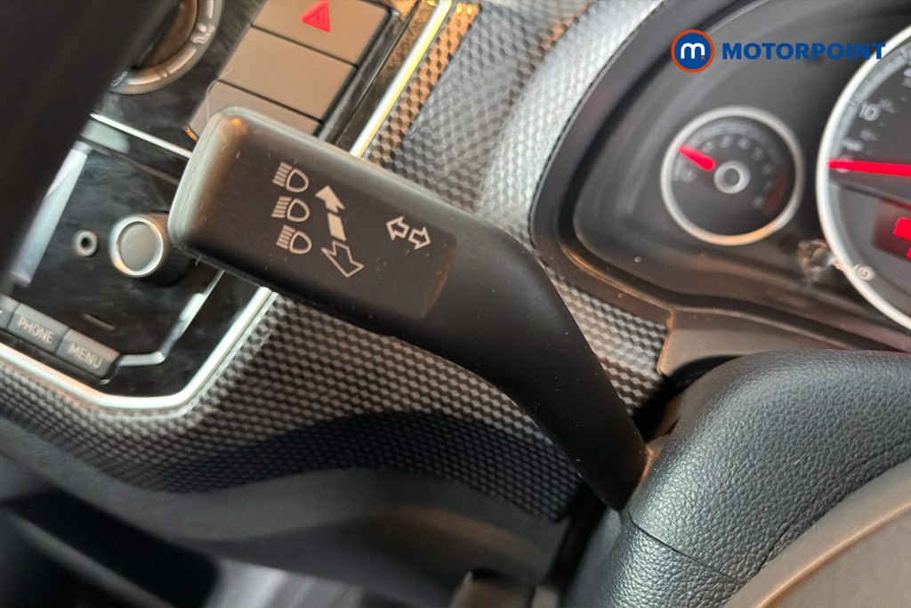 Volkswagen UP Move Up Manual Petrol Hatchback - Stock Number (1641047) - 6th supplementary image