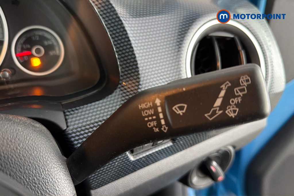 Volkswagen UP Move Up Manual Petrol Hatchback - Stock Number (1641047) - 7th supplementary image