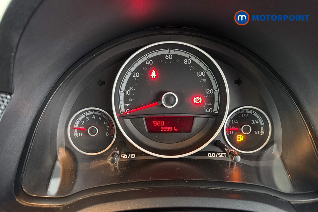 Volkswagen UP Move Up Manual Petrol Hatchback - Stock Number (1641047) - 8th supplementary image