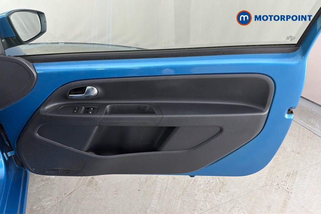 Volkswagen UP Move Up Manual Petrol Hatchback - Stock Number (1641047) - 19th supplementary image