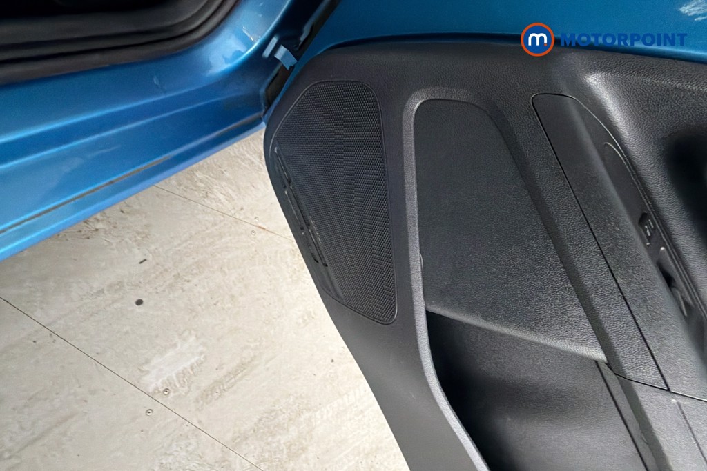 Volkswagen UP Move Up Manual Petrol Hatchback - Stock Number (1641047) - 21st supplementary image