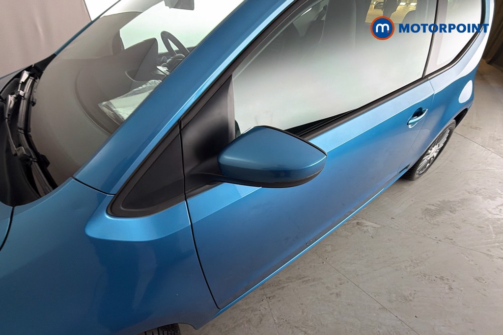 Volkswagen UP Move Up Manual Petrol Hatchback - Stock Number (1641047) - 43rd supplementary image