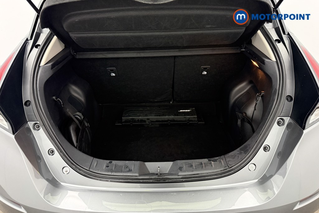 Nissan Leaf Tekna Automatic Electric Hatchback - Stock Number (1641217) - 5th supplementary image