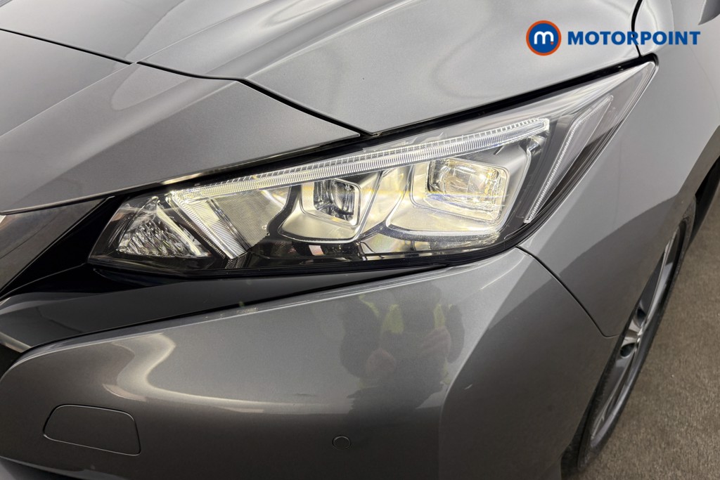 Nissan Leaf Tekna Automatic Electric Hatchback - Stock Number (1641217) - 21st supplementary image