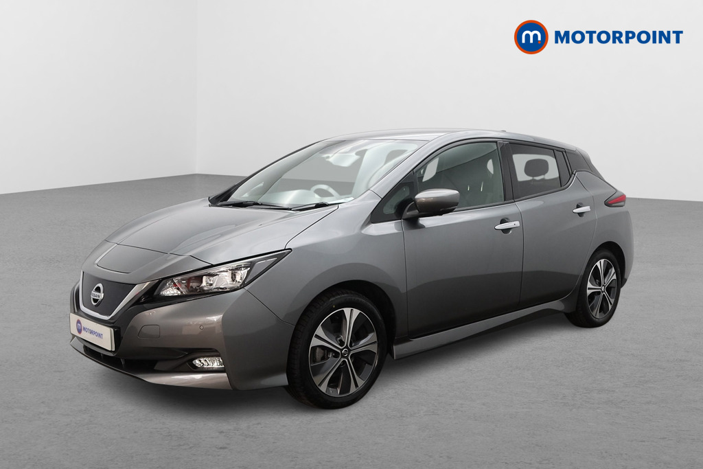Nissan Leaf Tekna Automatic Electric Hatchback - Stock Number (1641217) - Passenger side front corner