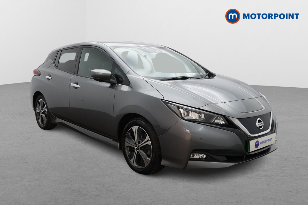 Nissan Leaf Tekna Automatic Electric Hatchback - Stock Number (1641217) - Drivers side front corner